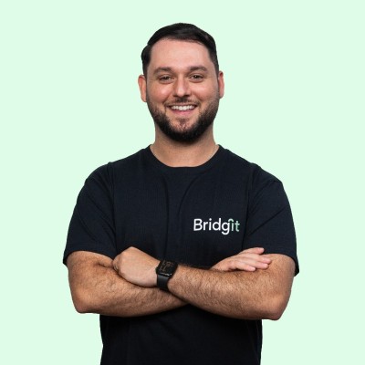 Finance expert predicts older Australians will downsize sooner and a younger demographic of ‘downsizers’ will emerge in 2023 Finance expert predicts older Australians will downsize sooner and a younger demographic of ‘downsizers’ will emerge in 2023