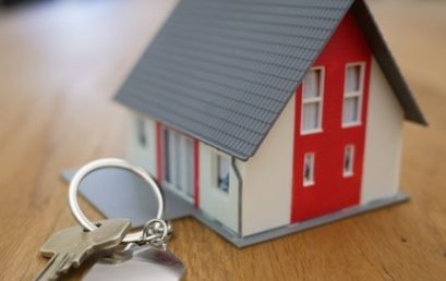 Aussies are refinancing bigger home loans in 2022 as interest rates, cost of living and inflation bite